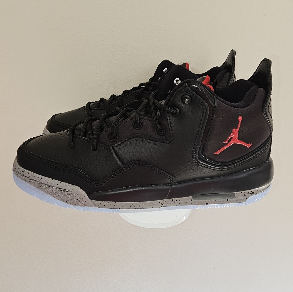 Jordan Courtside 23